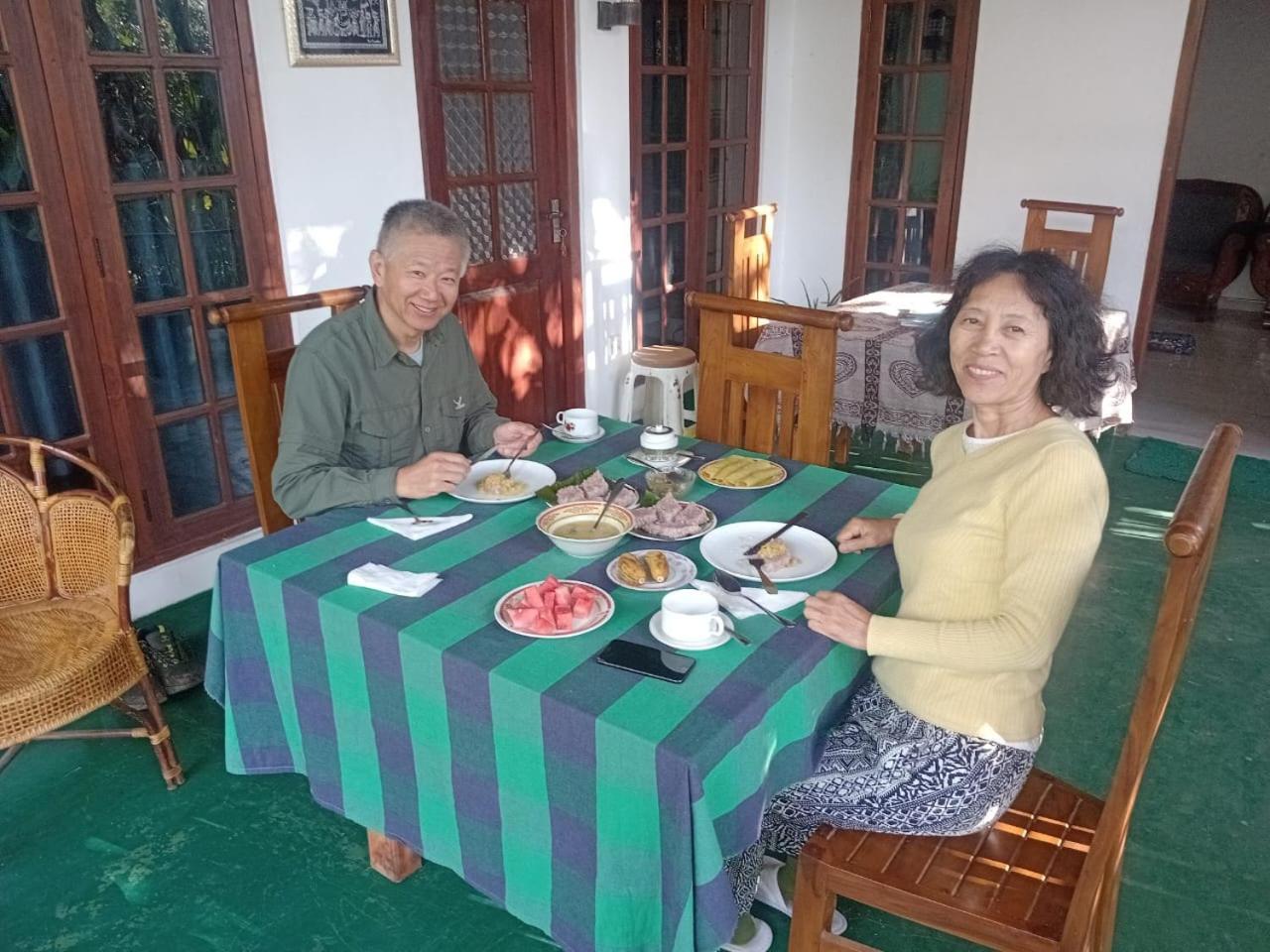 Mature Home Ella Ngoại thất bức ảnh